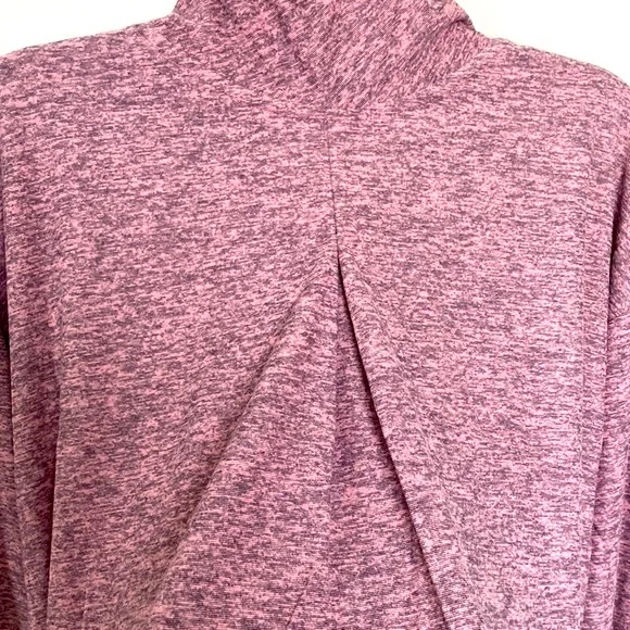 Canada Weather Gear Cropped Shirt - Picture 7 of 8